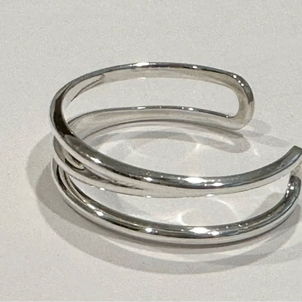 Tiffany & Co. Sterling Silver 925 Zig Zag Open Weave Small Cuff Bracelet - Picture 3 of 5